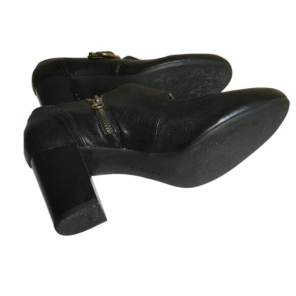 Clarks Indigo Town Club Mary Jane Heels Black size 9.5 - Picture 6 of 7